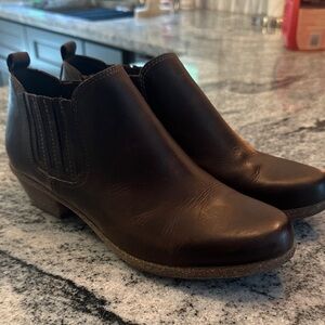 Clark’s Brown Leather Ankle Boots